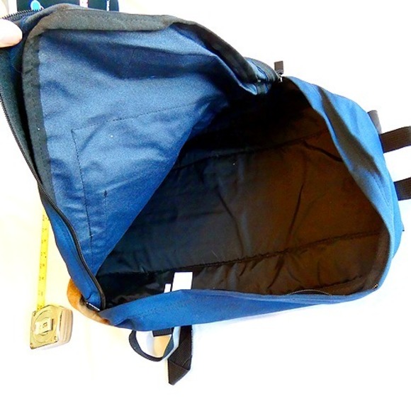 NEW Older Model T133 JanSport Right Pack Navy Blue Backpack Leather Bottom - Picture 7 of 8